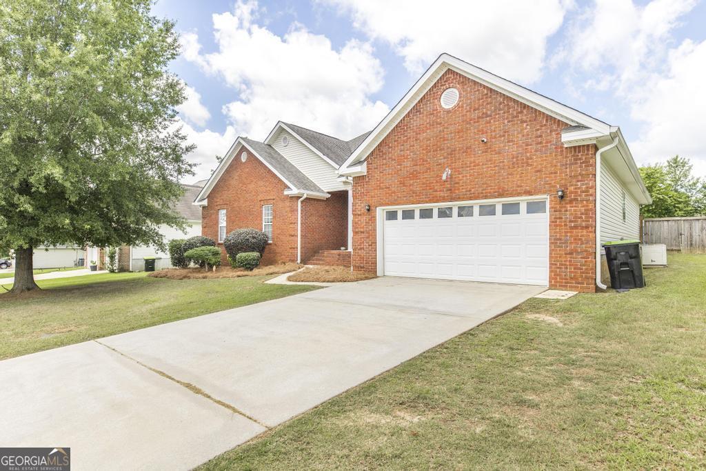 109 Satilla LN