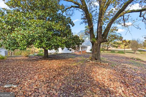 A home in Newnan