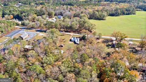 A home in Newnan