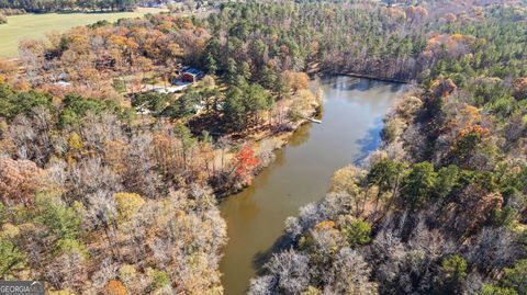 A home in Newnan