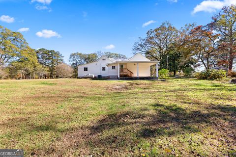 A home in Newnan