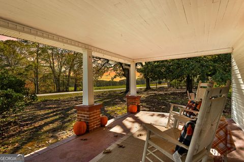 A home in Newnan