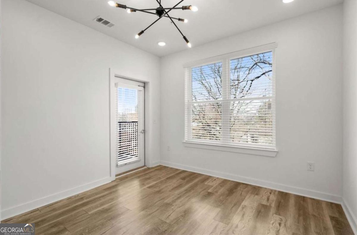 525 Park - Residential