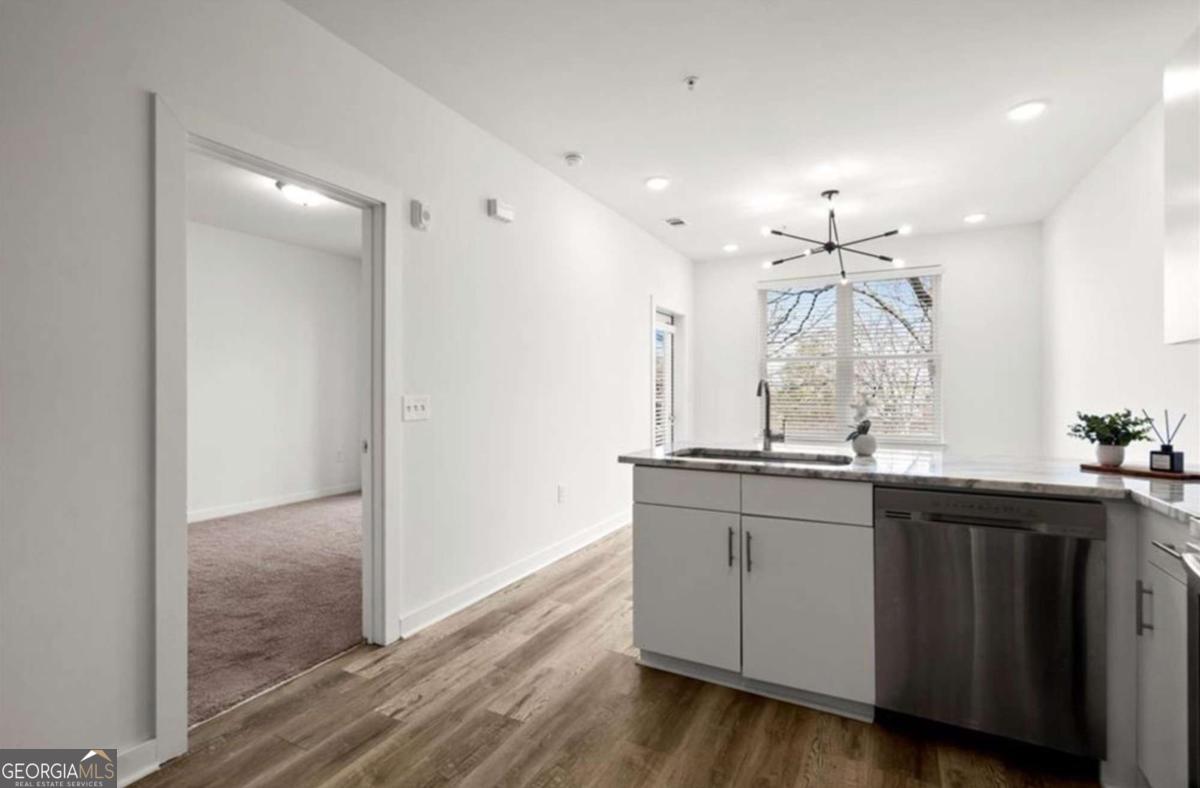 525 Park - Residential