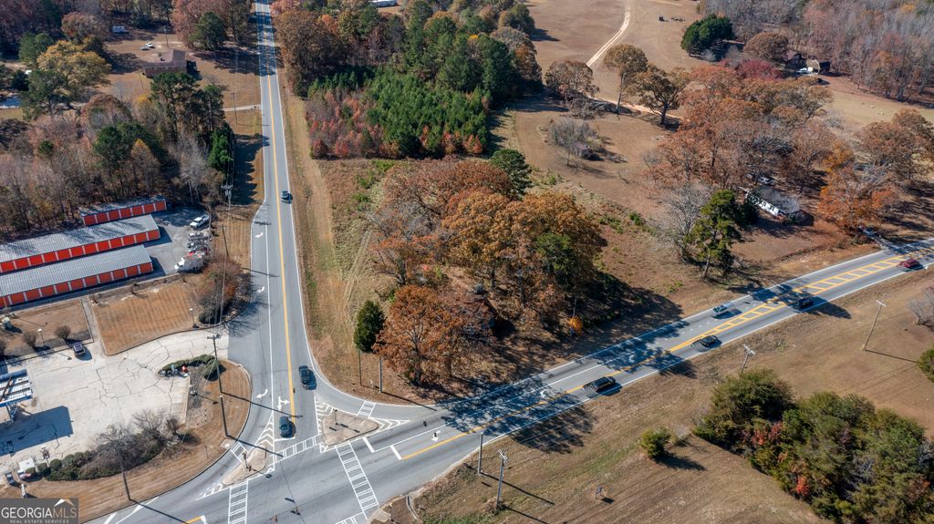 Photo of 1502 Highway 92 N, Fayetteville, GA 30214 (MLS # 10768535)