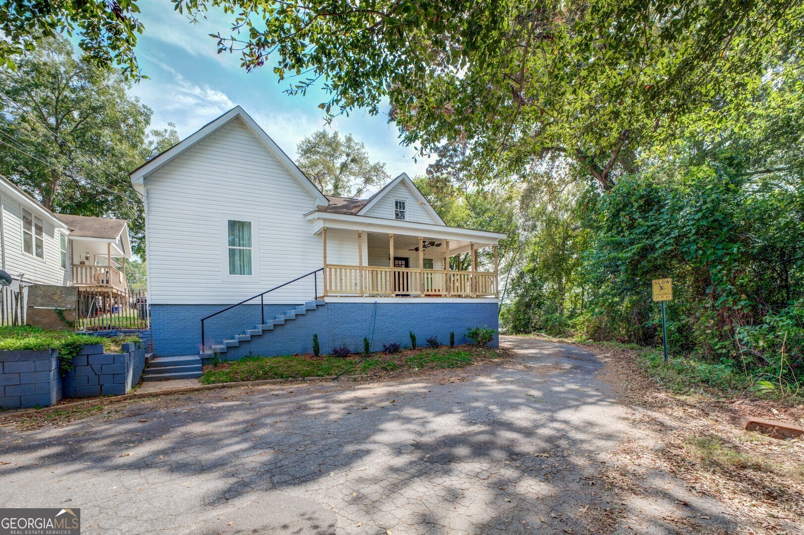 2 Poplar ST
