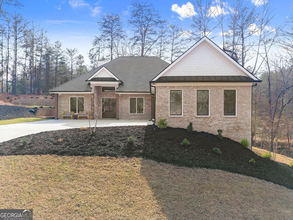 Photo of 5969 Wellington Avenue, Gainesville, GA 30506 (MLS # 10715248)