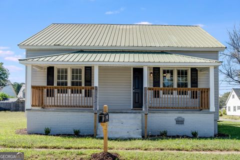 Photo of 18 Elm Street, Aragon, GA 30104 (MLS # 10618779)