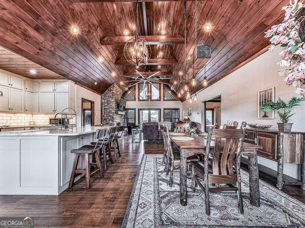 42 Lone Pine DR