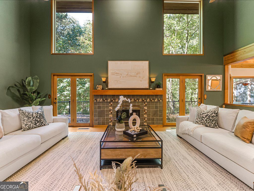 Woodstock, Georgia 30188, United States, 4 Bedrooms Bedrooms, ,4 BathroomsBathrooms,Residential,Active,208355