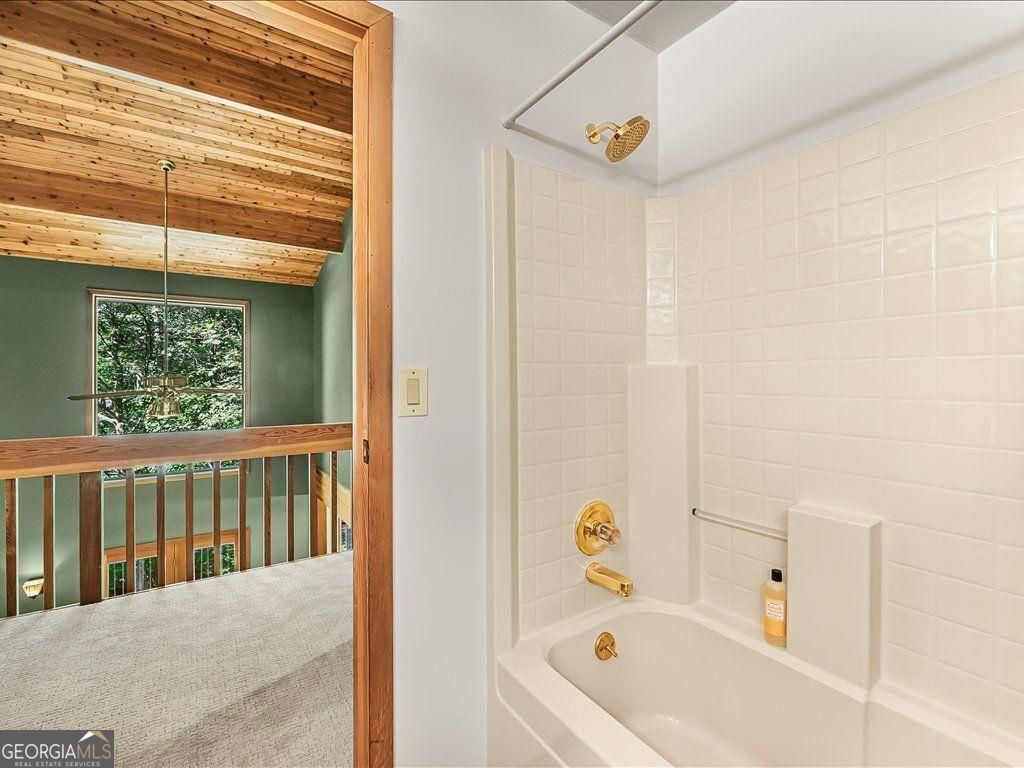 315 Crabapple Springs WAY