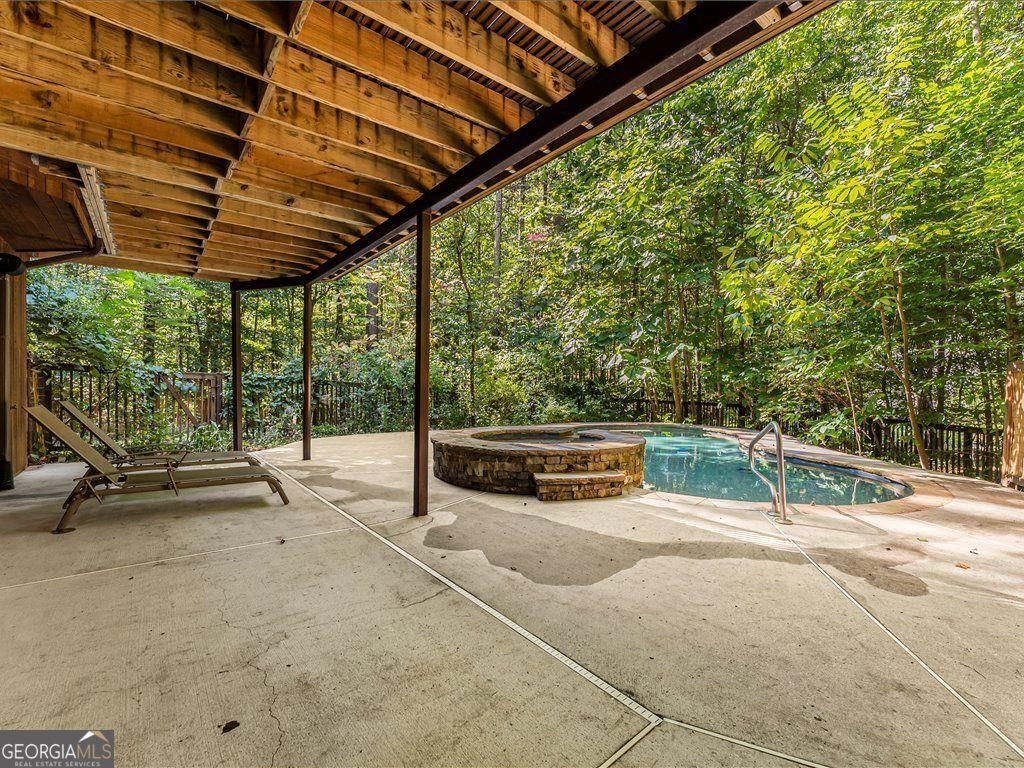 Woodstock, Georgia 30188, United States, 4 Bedrooms Bedrooms, ,4 BathroomsBathrooms,Residential,Active,208355