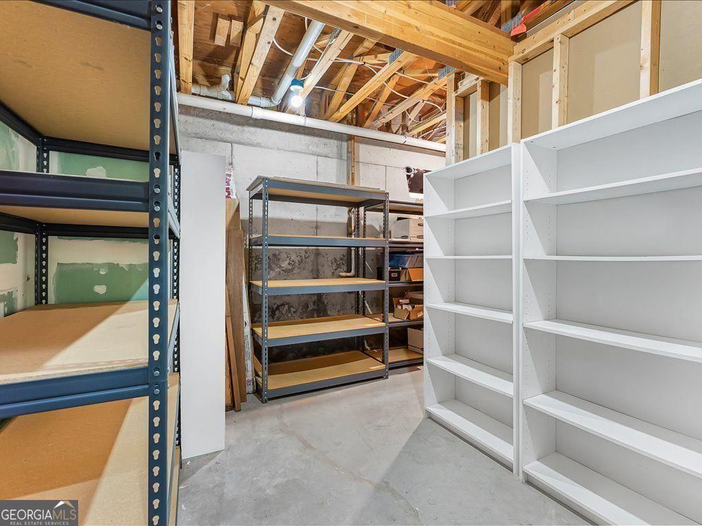 Woodstock, Georgia 30188, United States, 4 Bedrooms Bedrooms, ,4 BathroomsBathrooms,Residential,Active,208355