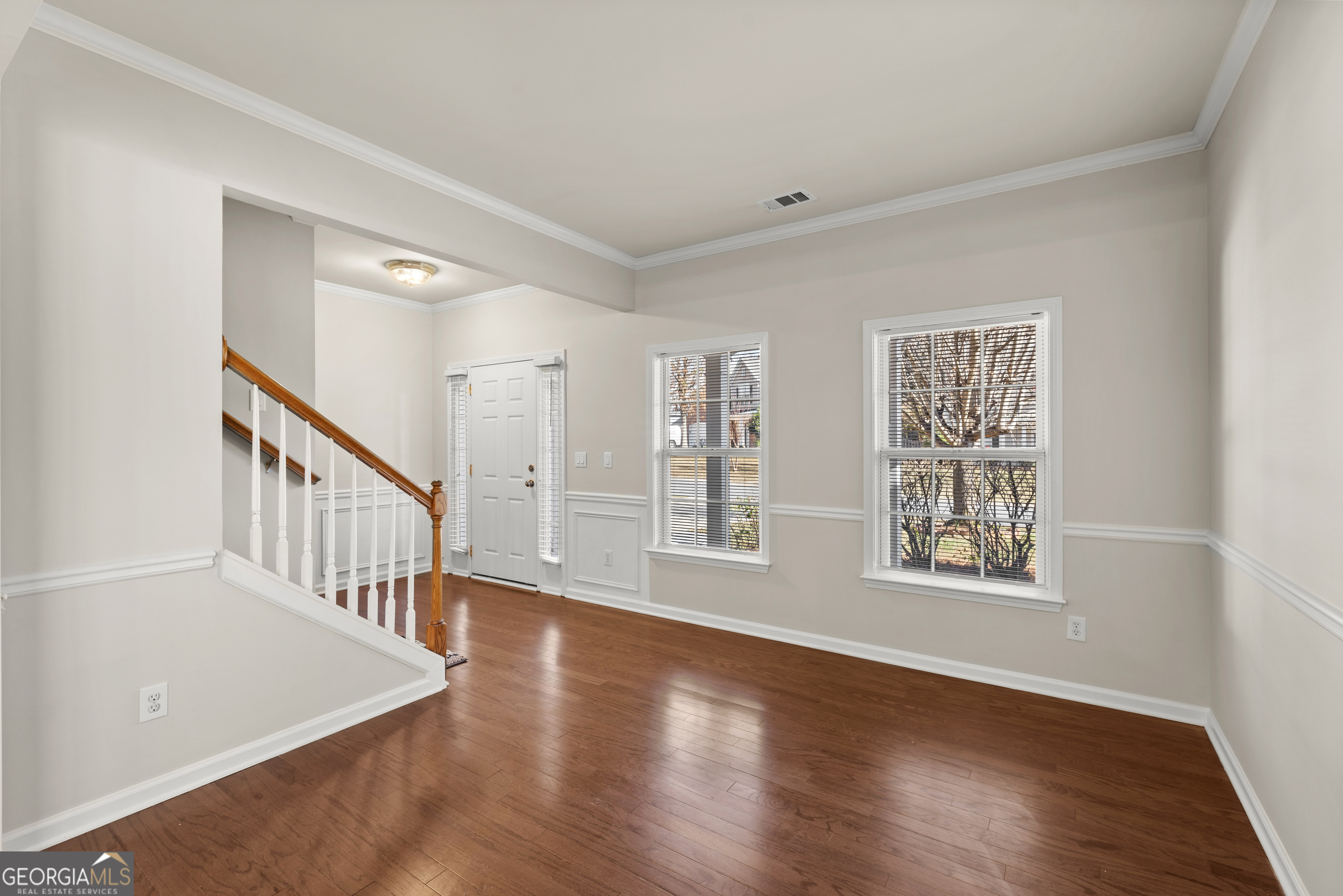 1550 Anna Ruby LN NW