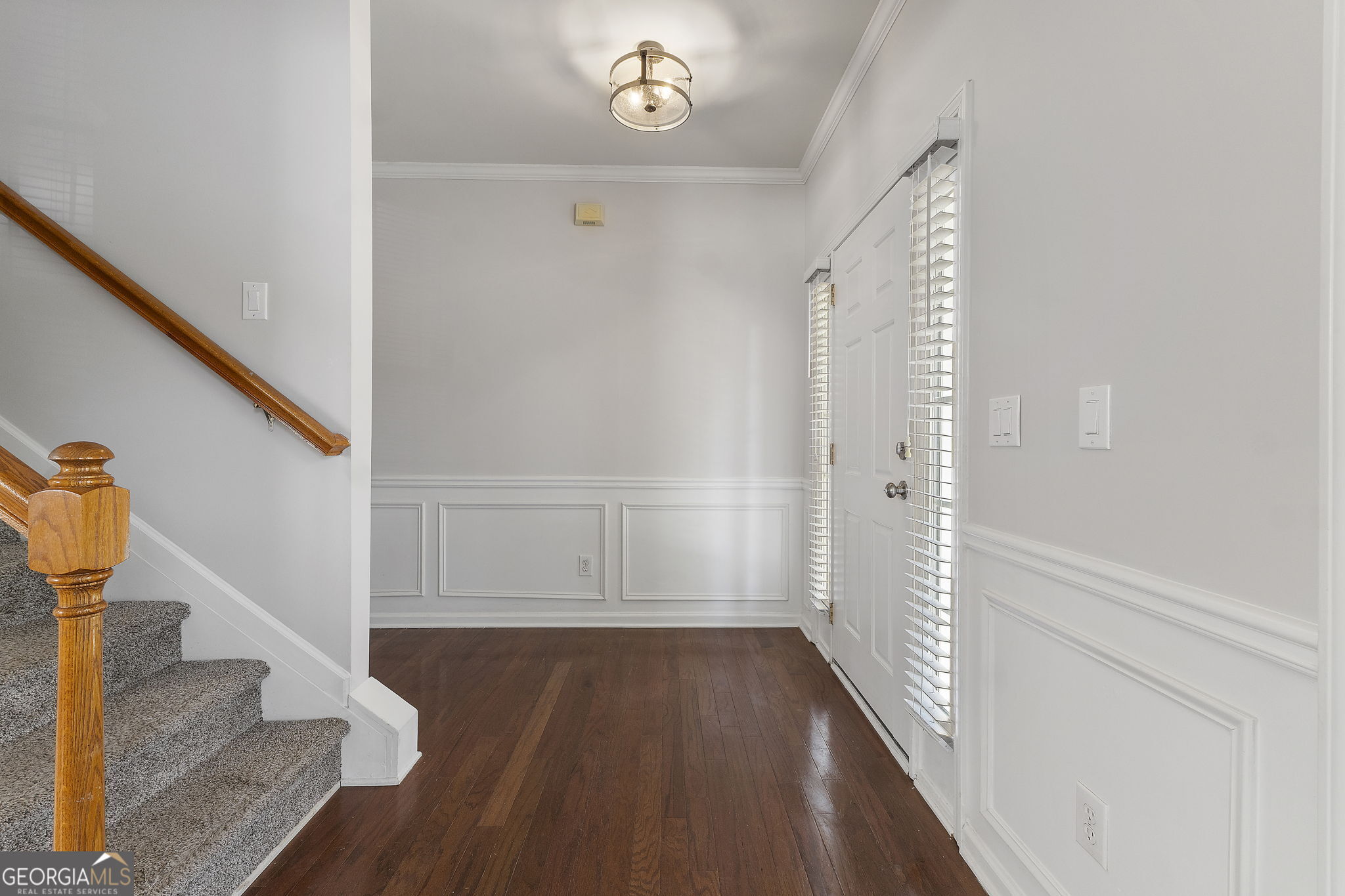 1550 Anna Ruby LN NW