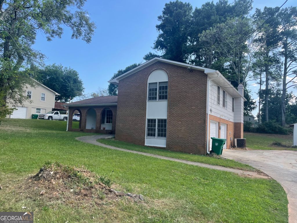 Photo of 3753 Columbia Parkway, Decatur, GA 30034 (MLS # 10632038)