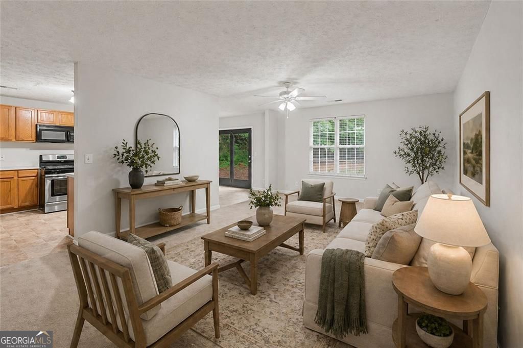 Photo of 2927 Jim Owens Road, Kennesaw, GA 30152 (MLS # 10741426)