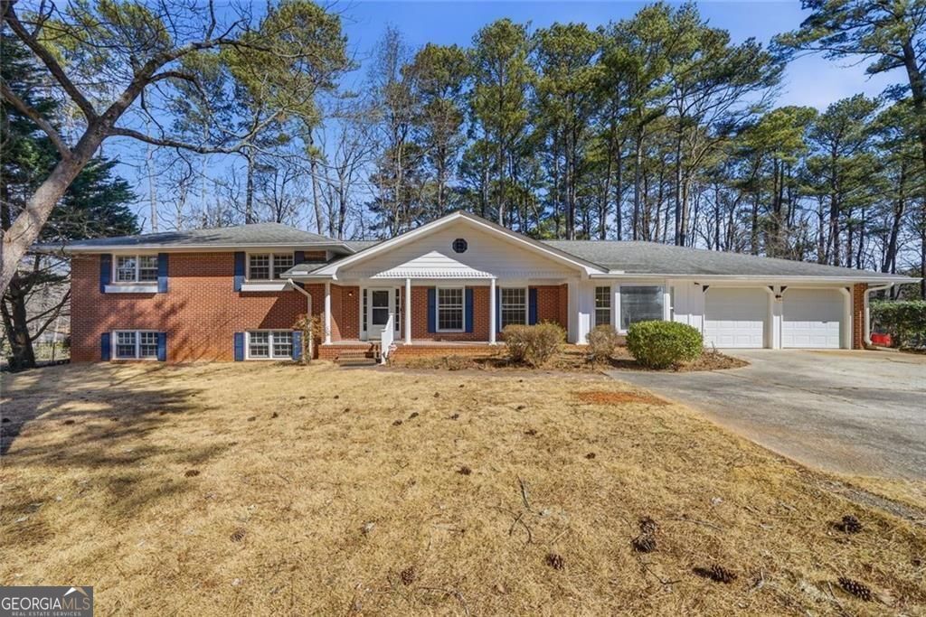 Photo of 2297 Lavista Woods Drive, Tucker, GA 30084 (MLS # 10694521)