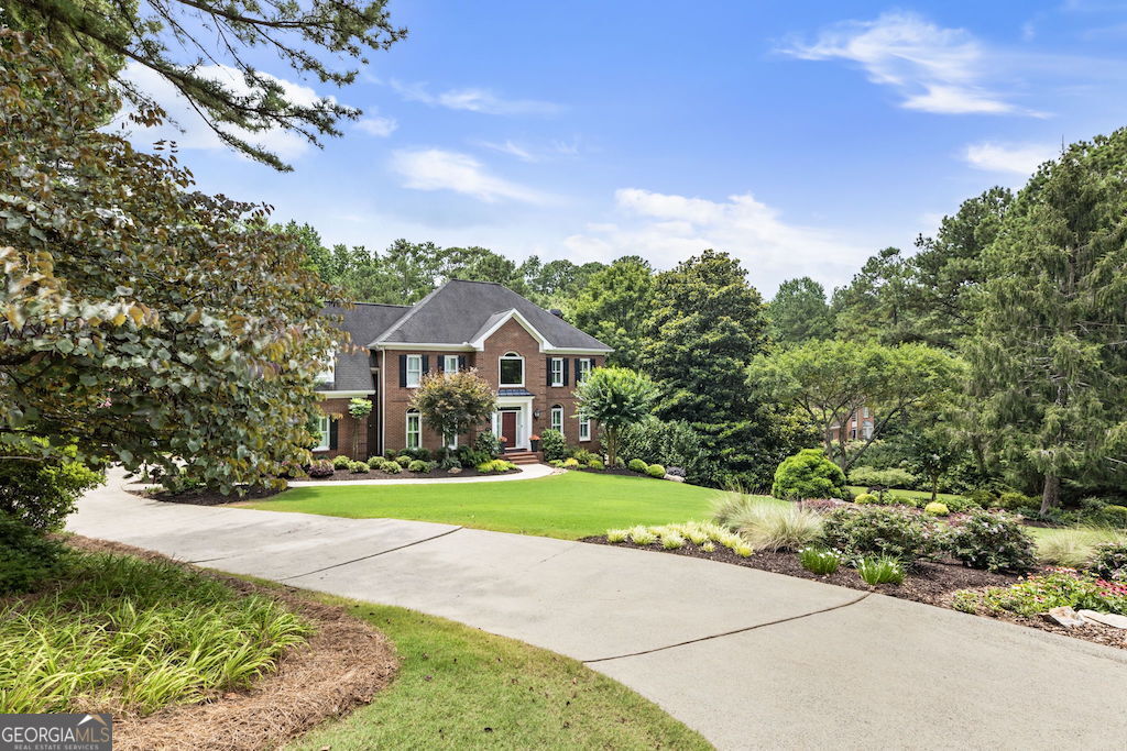 575 Kensington Farms DR