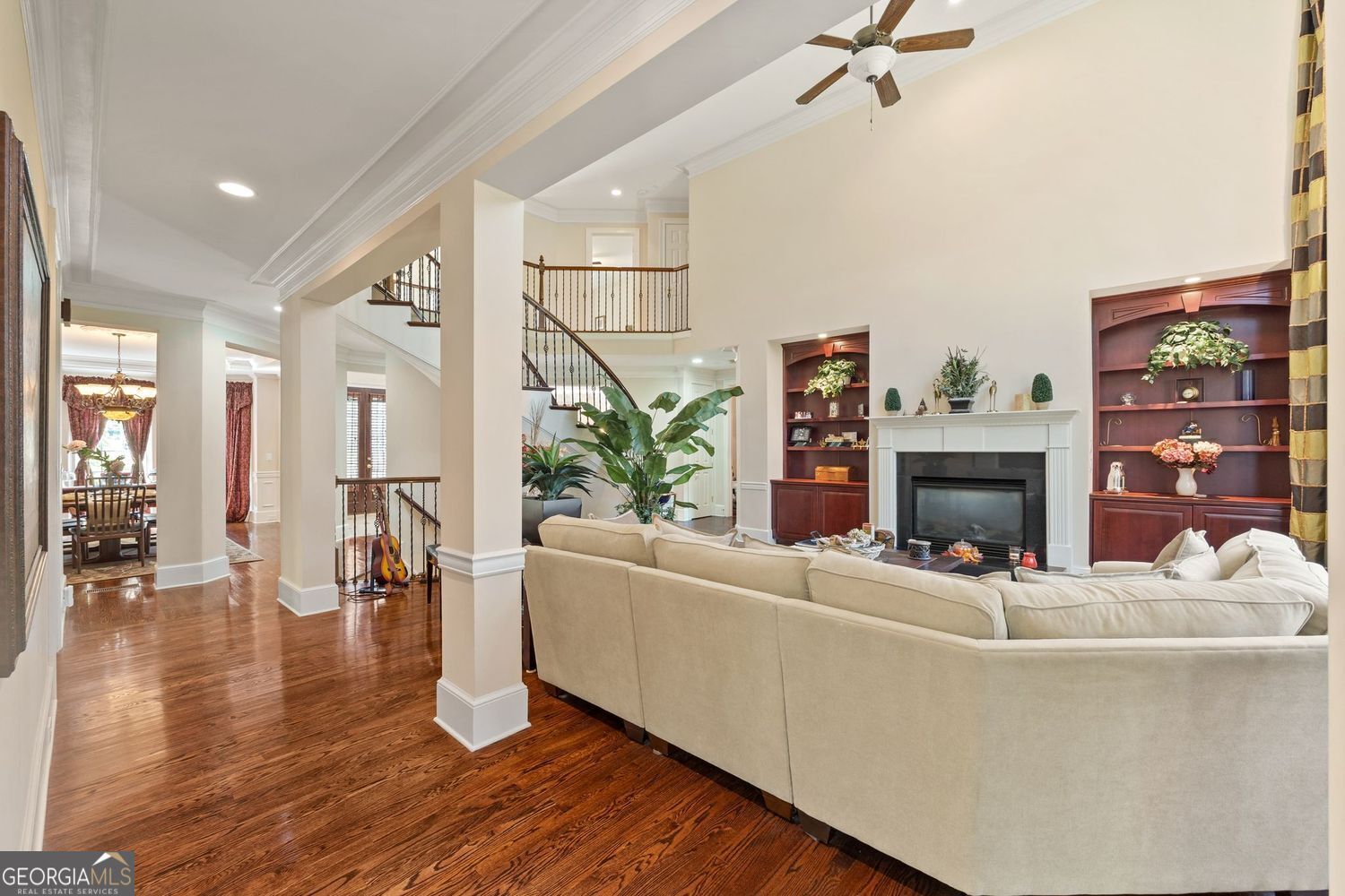 Atlanta, Georgia 30331, United States, 5 Bedrooms Bedrooms, ,4 BathroomsBathrooms,Residential,Pending,209915