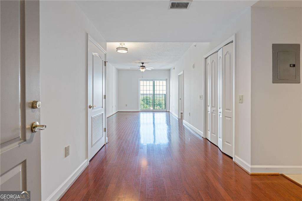 Photo of 195 14th Street NE #1406, Atlanta, GA 30309 (MLS # 10714722)