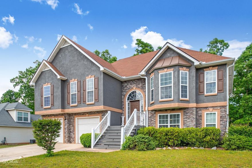 Welcome to this 5-bedroom, 3 full bath home with two Owners' suites, one on the upper and one on the lower level of the house. Upstairs you will find the living room with an inviting fireplace, formal dining room, kitchen with breakfast room & quant laundry room. The primary owner's suite on the upper level includes a sitting room while the primary owner's bathroom includes double vanities, soaking tub, separate shower, and privacy toilet with a beautiful walk-in closet. Down the hall you find two additional bedrooms that which share a full hall bathroom. On the lower level you will find a large multi purpose room, a second owners suite including a sitting area, closet, and private bathroom. One additional bedroom as well as a work-out room are also on the lower level. Two car garage, and a spacious backyard awaits you. Community amenities include: Clubhouse, swimming pool, playground, and soccer field Must see virtual tour. Owner will be providing a $8400 credit to lower-level HVAC system replacement. No rental restrictions, perfect investment opportunity.