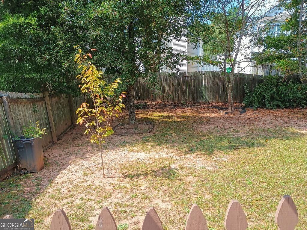 AVENSONG - Residential Lease