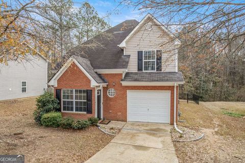 Photo of 59 Belmont Park Drive, Newnan, GA 30263 (MLS # 10662150)