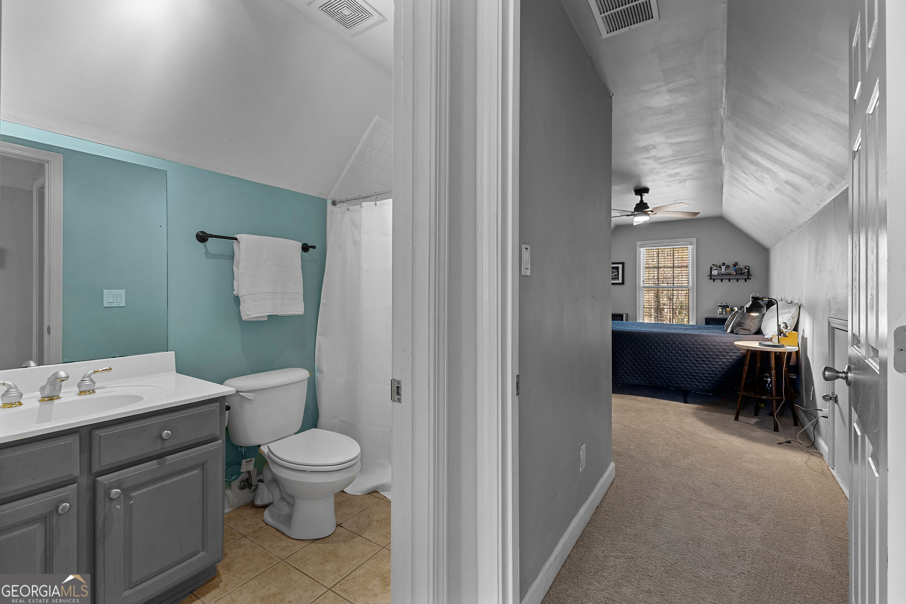 Fayetteville, Georgia 30215, United States, 4 Bedrooms Bedrooms, ,5 BathroomsBathrooms,Residential,Active,93905