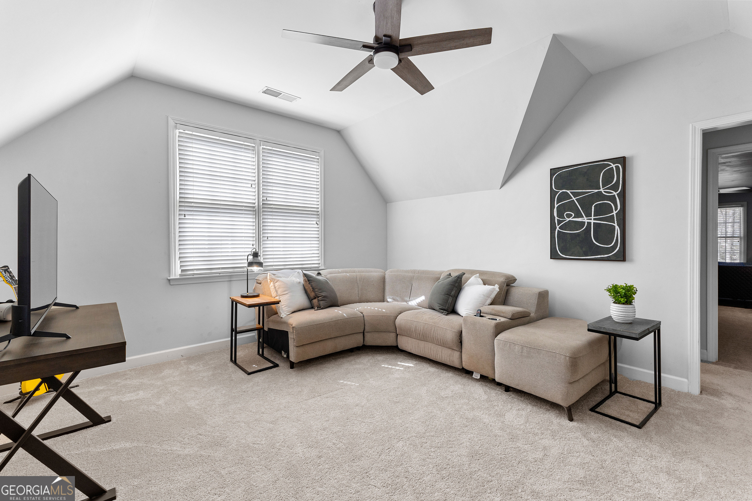 Fayetteville, Georgia 30215, United States, 4 Bedrooms Bedrooms, ,5 BathroomsBathrooms,Residential,Active,93905