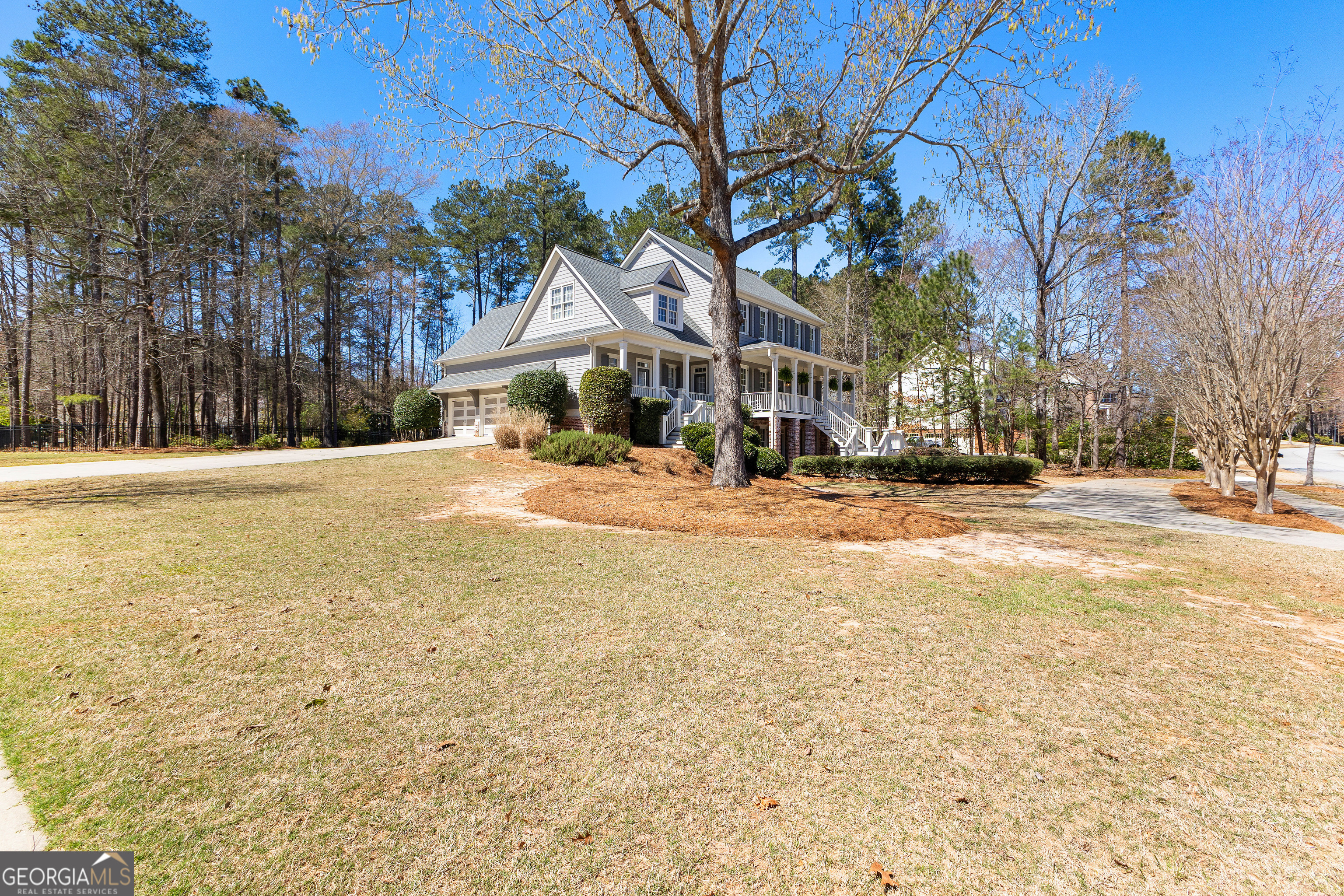 Fayetteville, Georgia 30215, United States, 4 Bedrooms Bedrooms, ,5 BathroomsBathrooms,Residential,Active,93905