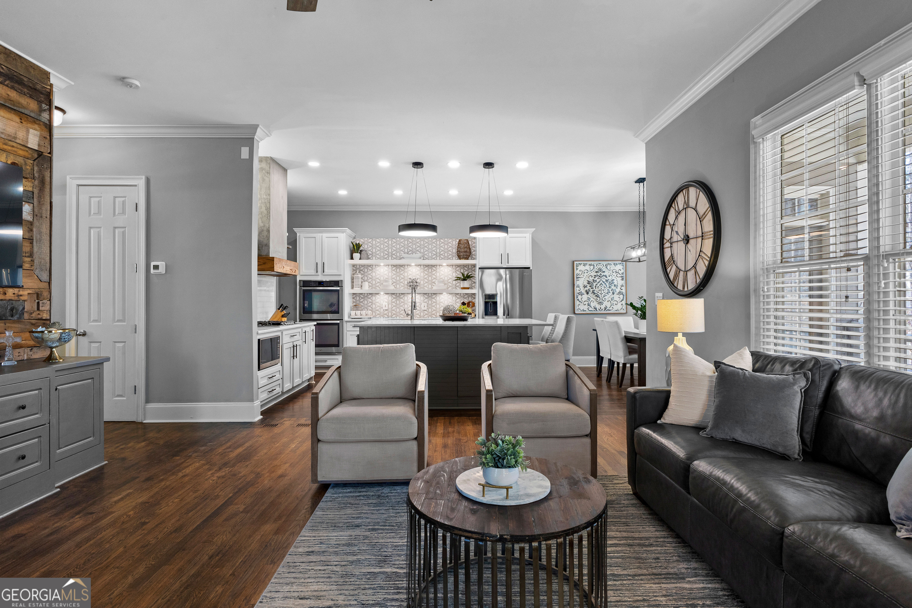 Fayetteville, Georgia 30215, United States, 4 Bedrooms Bedrooms, ,5 BathroomsBathrooms,Residential,Active,93905