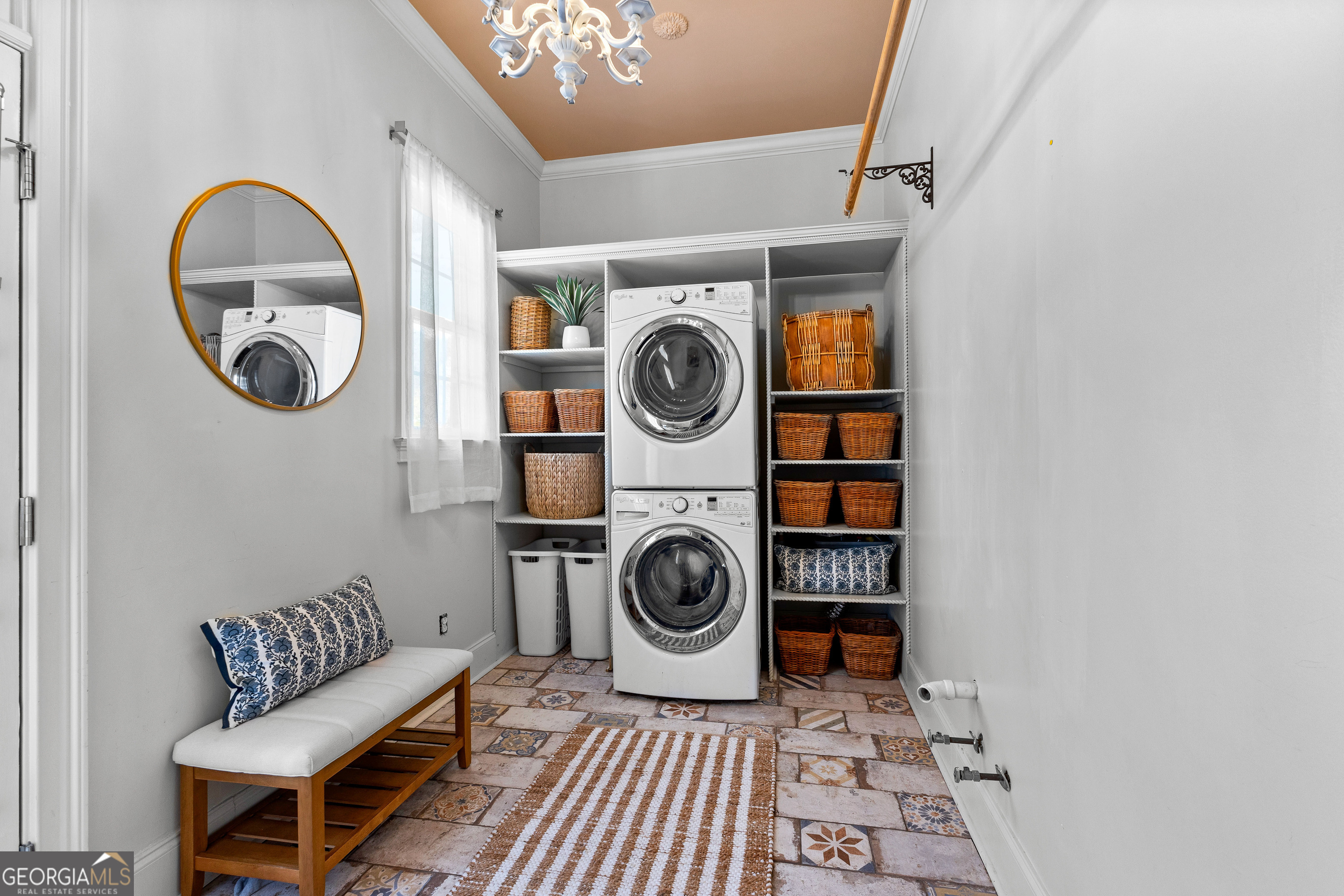 Fayetteville, Georgia 30215, United States, 4 Bedrooms Bedrooms, ,5 BathroomsBathrooms,Residential,Active,93905