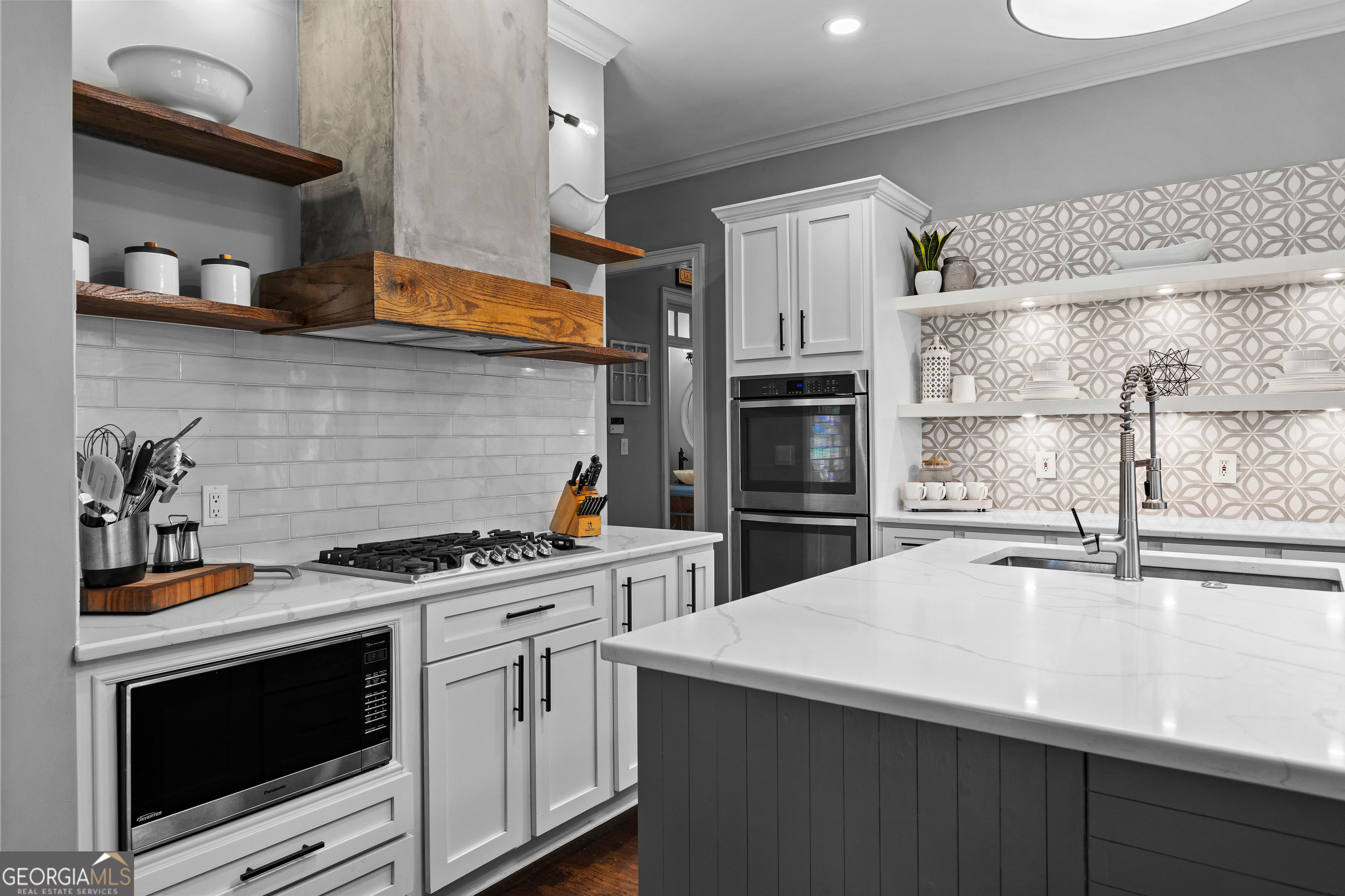 Fayetteville, Georgia 30215, United States, 4 Bedrooms Bedrooms, ,5 BathroomsBathrooms,Residential,Active,93905