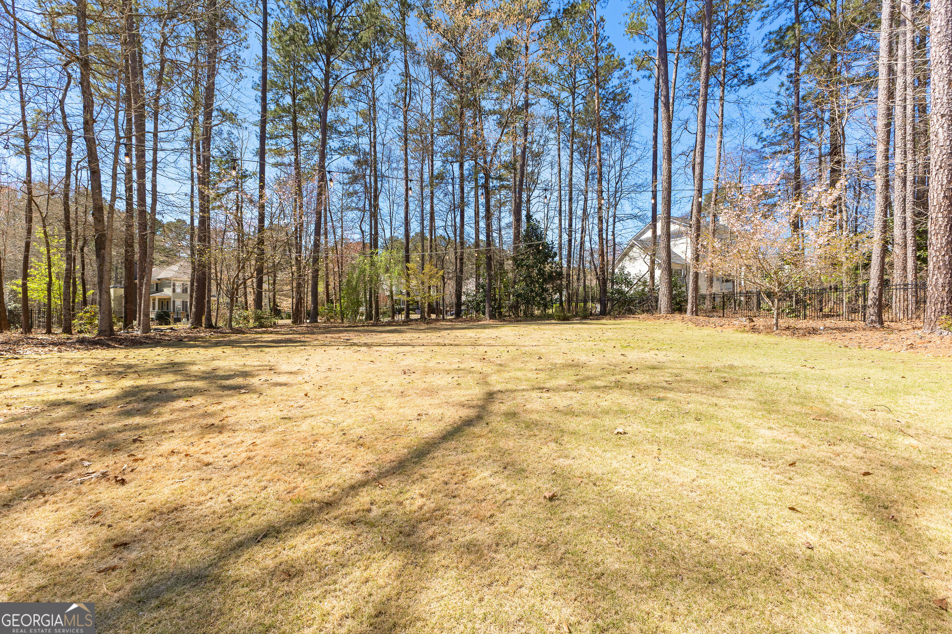 Fayetteville, Georgia 30215, United States, 4 Bedrooms Bedrooms, ,5 BathroomsBathrooms,Residential,Active,93905