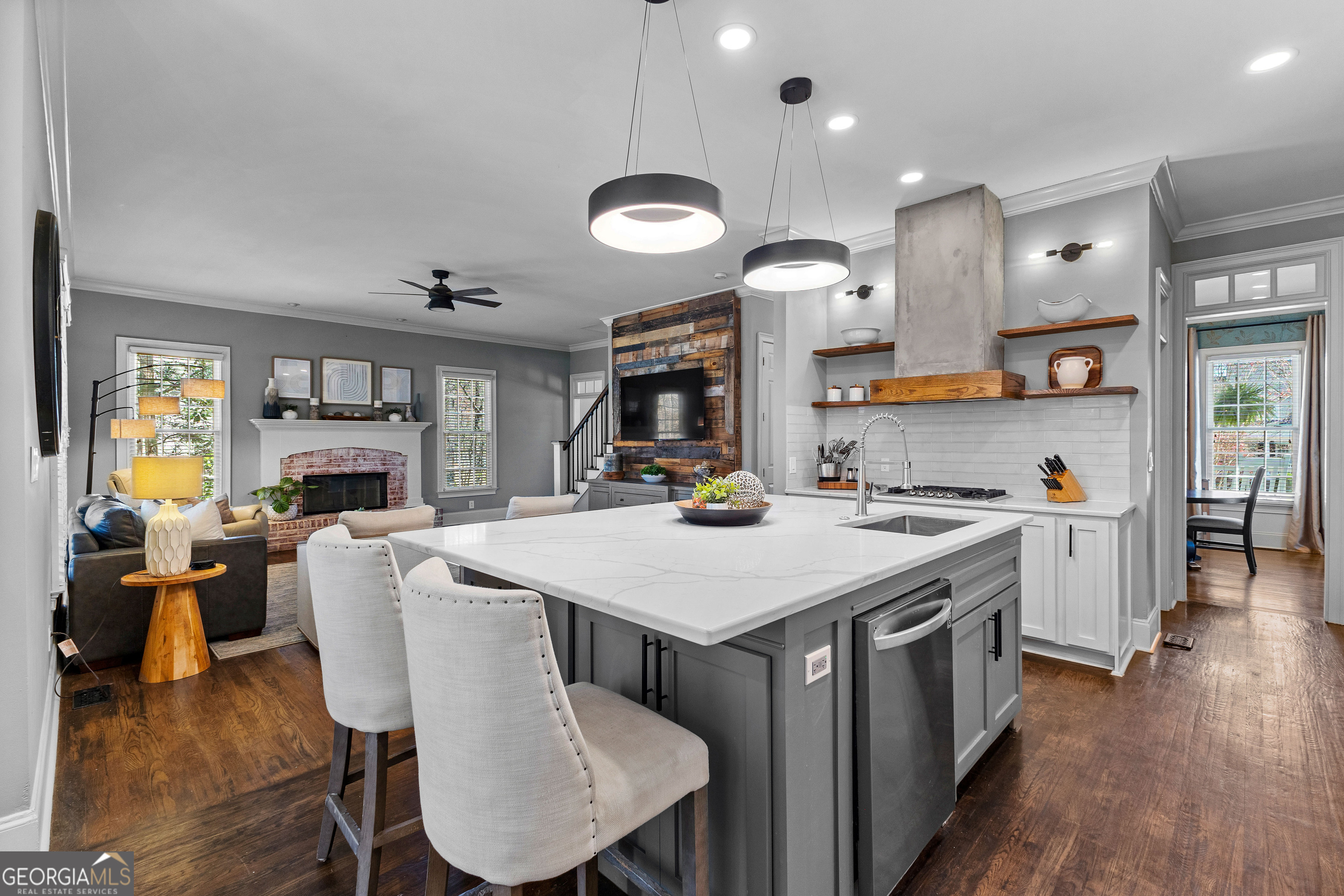 Fayetteville, Georgia 30215, United States, 4 Bedrooms Bedrooms, ,5 BathroomsBathrooms,Residential,Active,93905