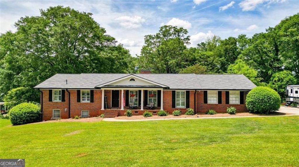 Photo of 5316 DEARING Street, Covington, GA 30014 (MLS # 10657910)