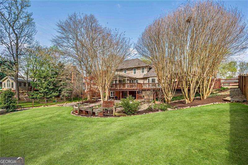 220 Saddle Lake DR