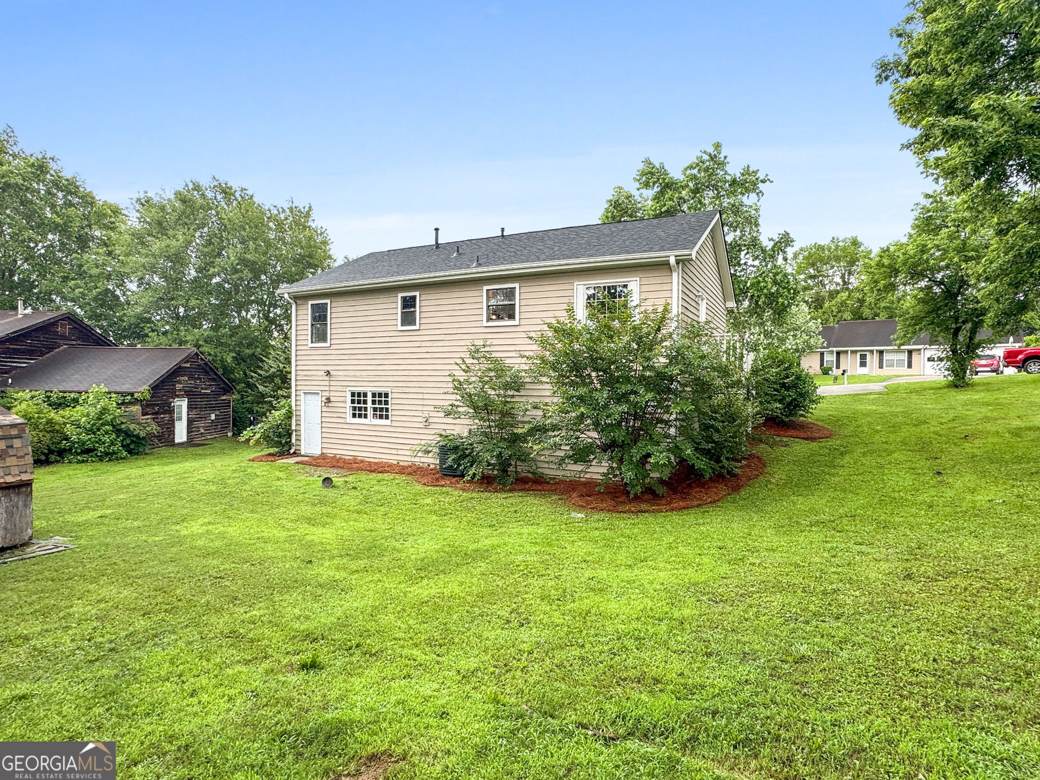 Almand Creek - Residential