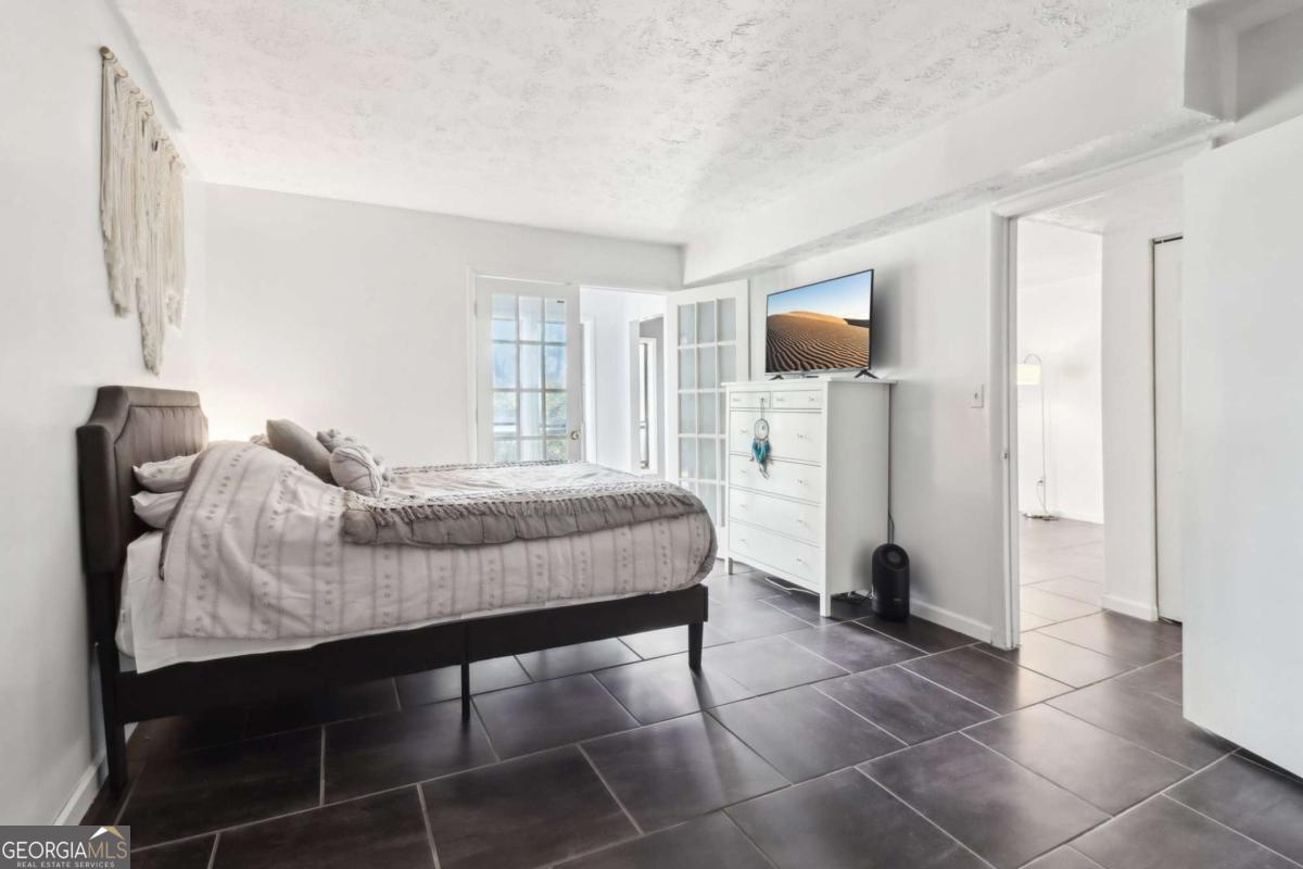 Terrell Mill Place - Residential