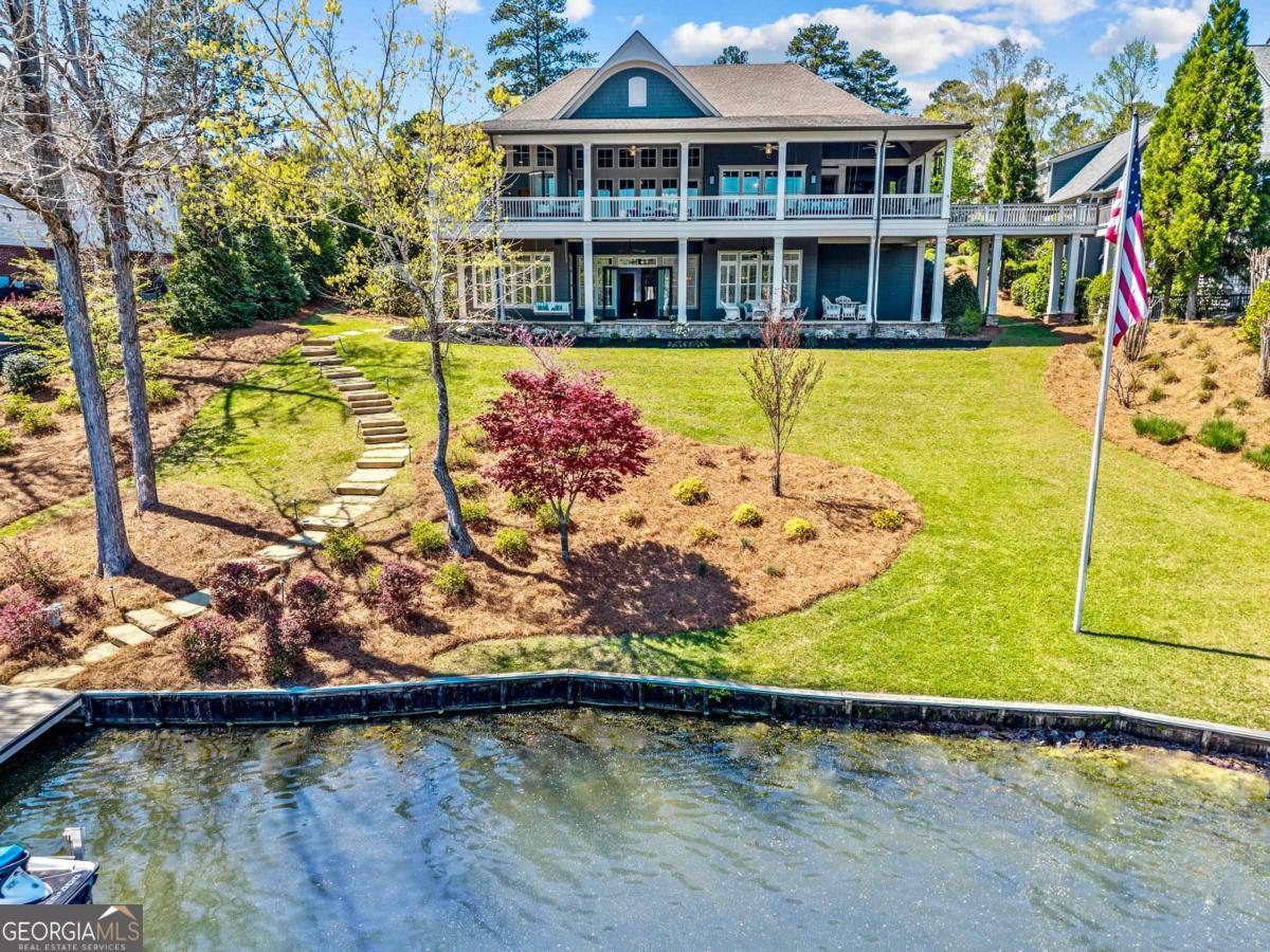 1611 Lighthouse CIR