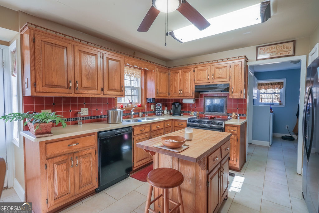 2416 Mount Vernon RD