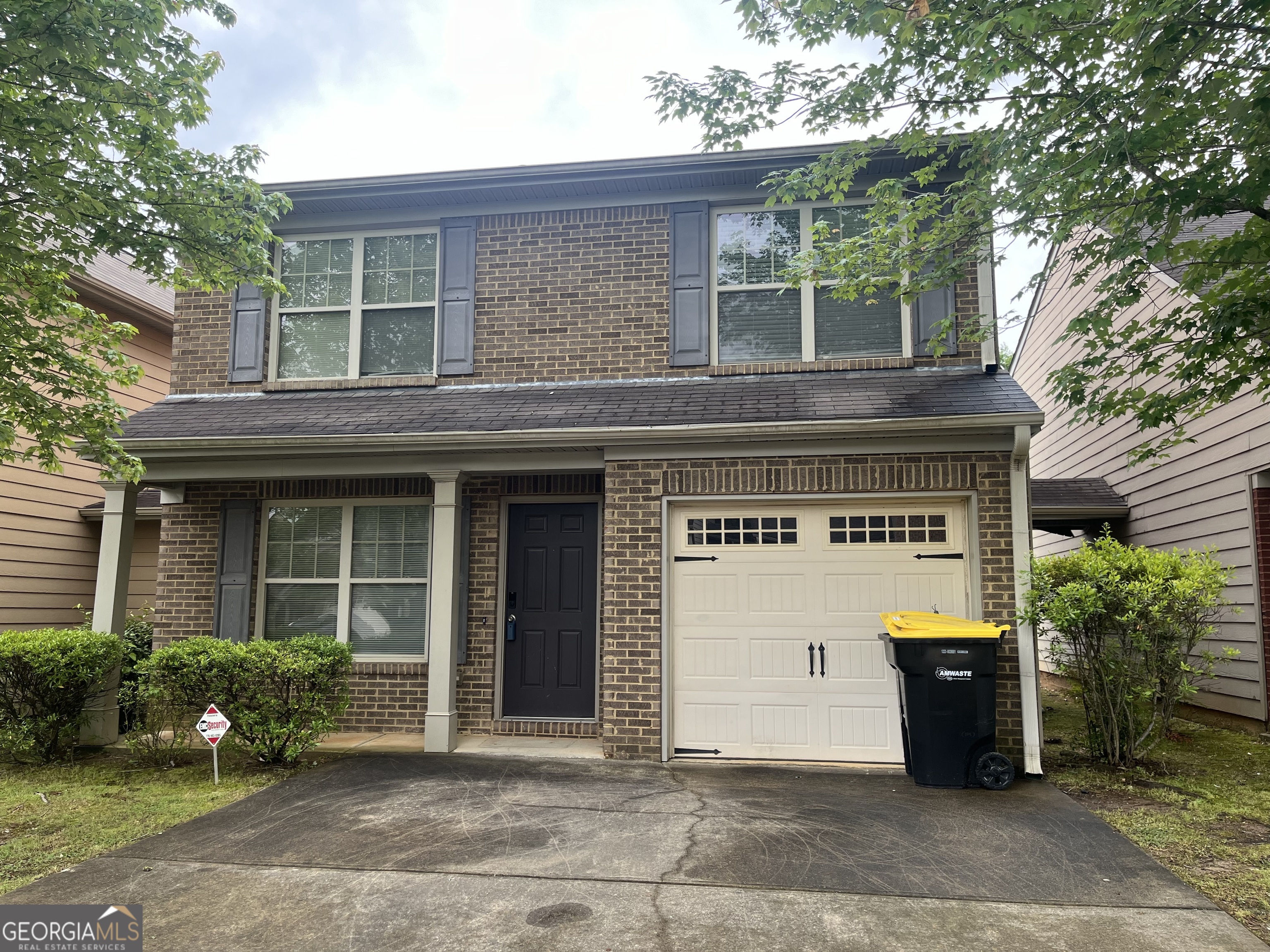 312 Lauren DR