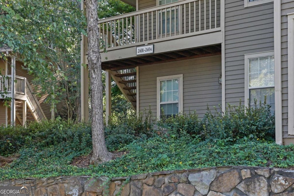Photo of 2401 Country Park Drive SE, Smyrna, GA 30080 (MLS # 10870896)
