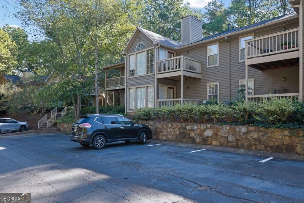 Photo of 2401 Country Park Drive SE, Smyrna, GA 30080 (MLS # 10870896)