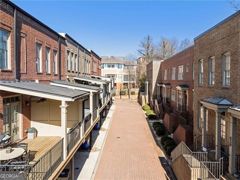 820 Virginia Park CIR NE