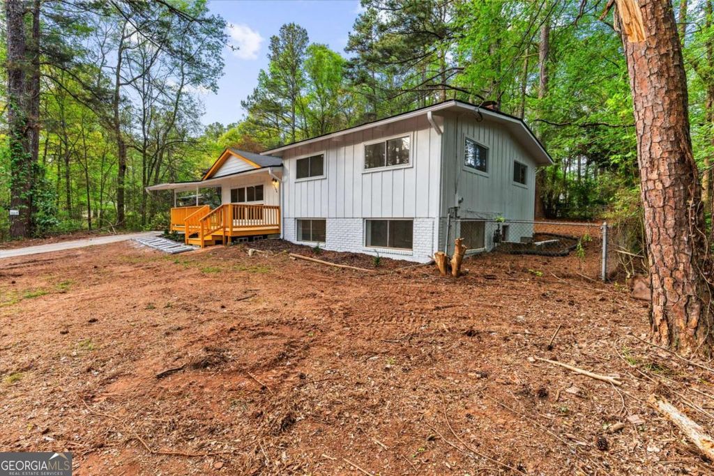 Photo of 1796 E Atlanta Rd, Stockbridge, GA 30281 (MLS # 10726078)