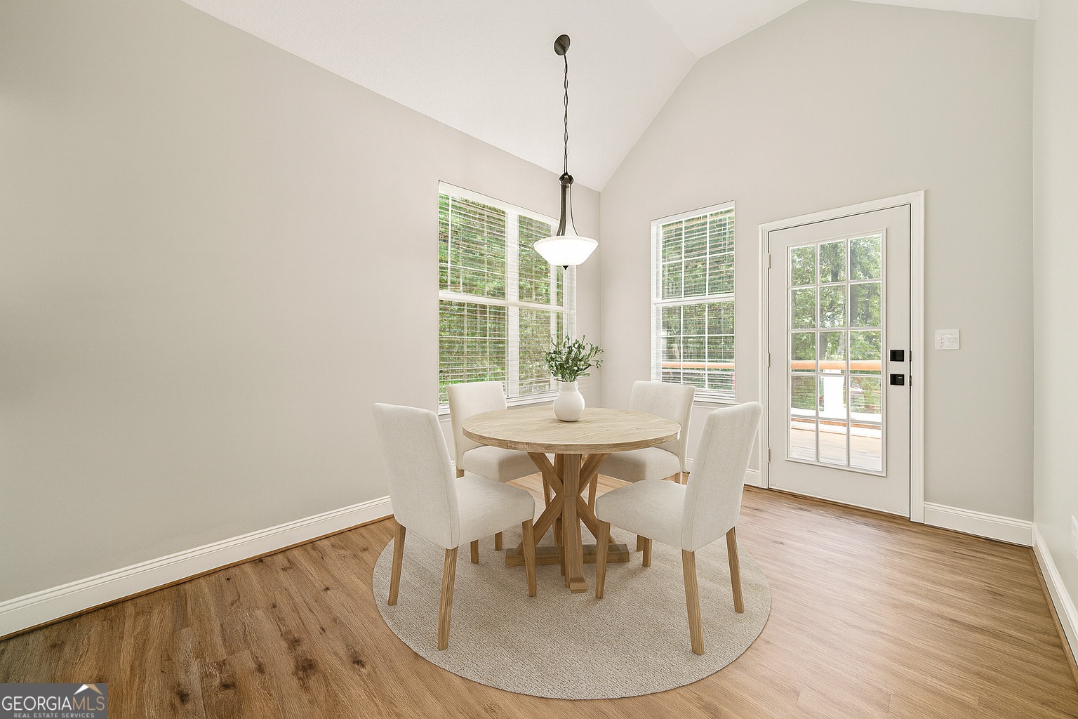 Sharpsburg, Georgia 30277, United States, 3 Bedrooms Bedrooms, ,3 BathroomsBathrooms,Residential,Active,214935