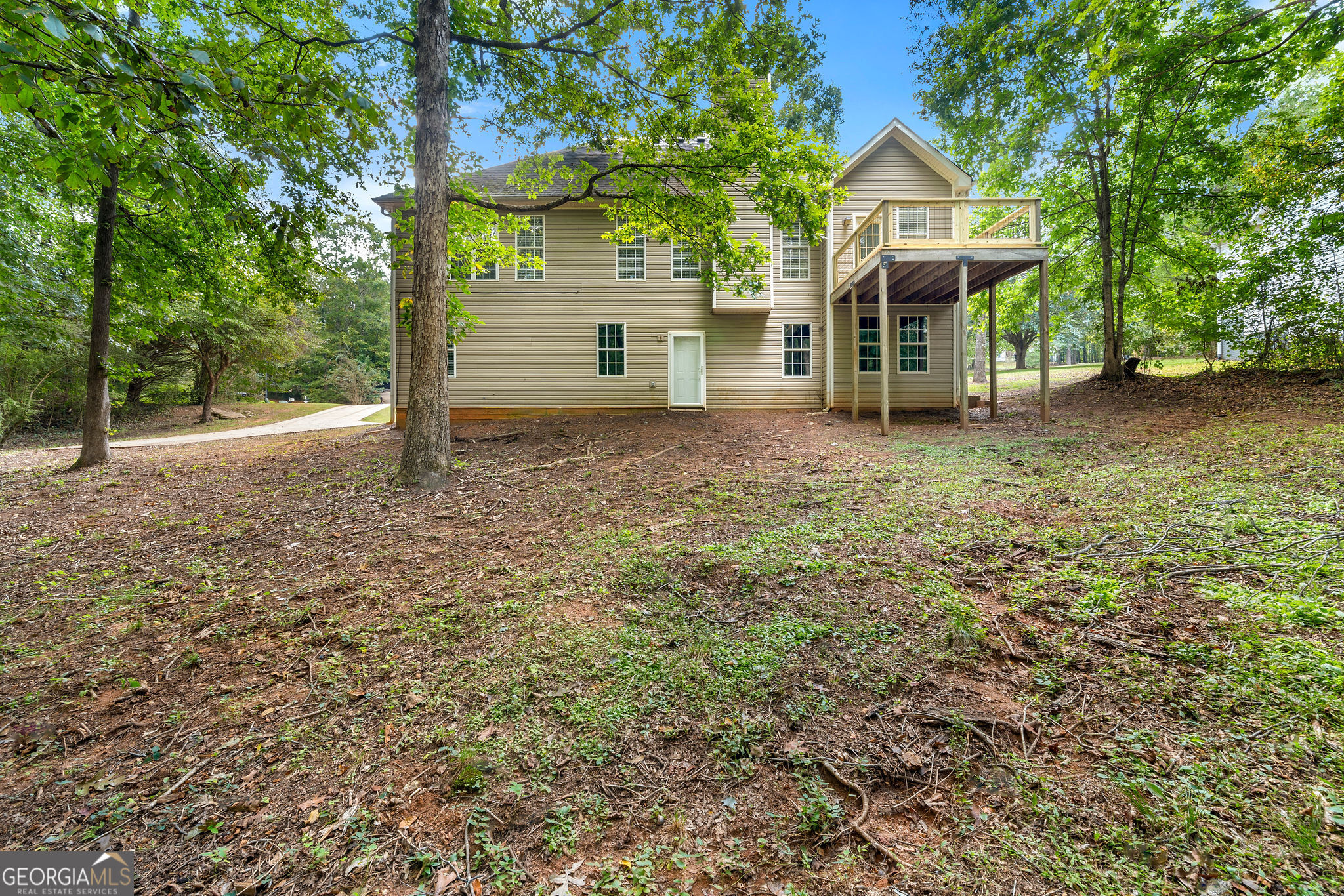 Sharpsburg, Georgia 30277, United States, 3 Bedrooms Bedrooms, ,3 BathroomsBathrooms,Residential,Active,214935