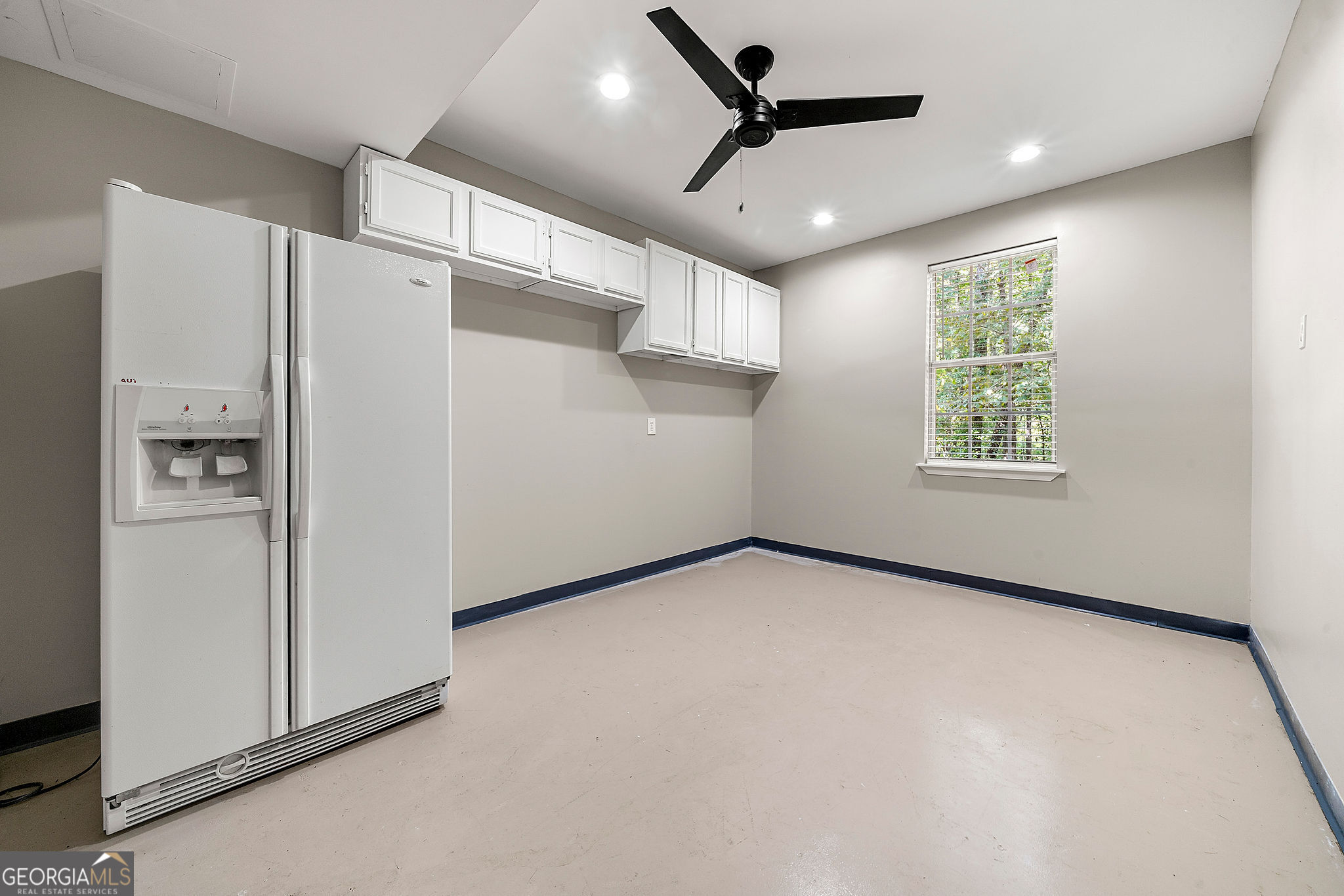 Sharpsburg, Georgia 30277, United States, 3 Bedrooms Bedrooms, ,3 BathroomsBathrooms,Residential,Active,214935